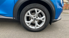 Nissan Juke 1.0 DiG-T N-Connecta 5dr DCT Petrol Hatchback